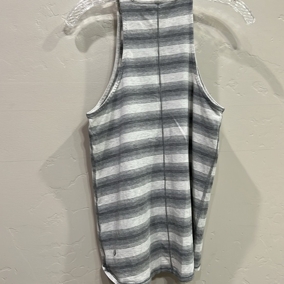 Lululemon Grey and cream striped cutout sleeve High neck tank top - Picture 4 of 5